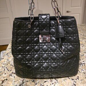 ❗️SOLD❗️Vintage Dior Handbag